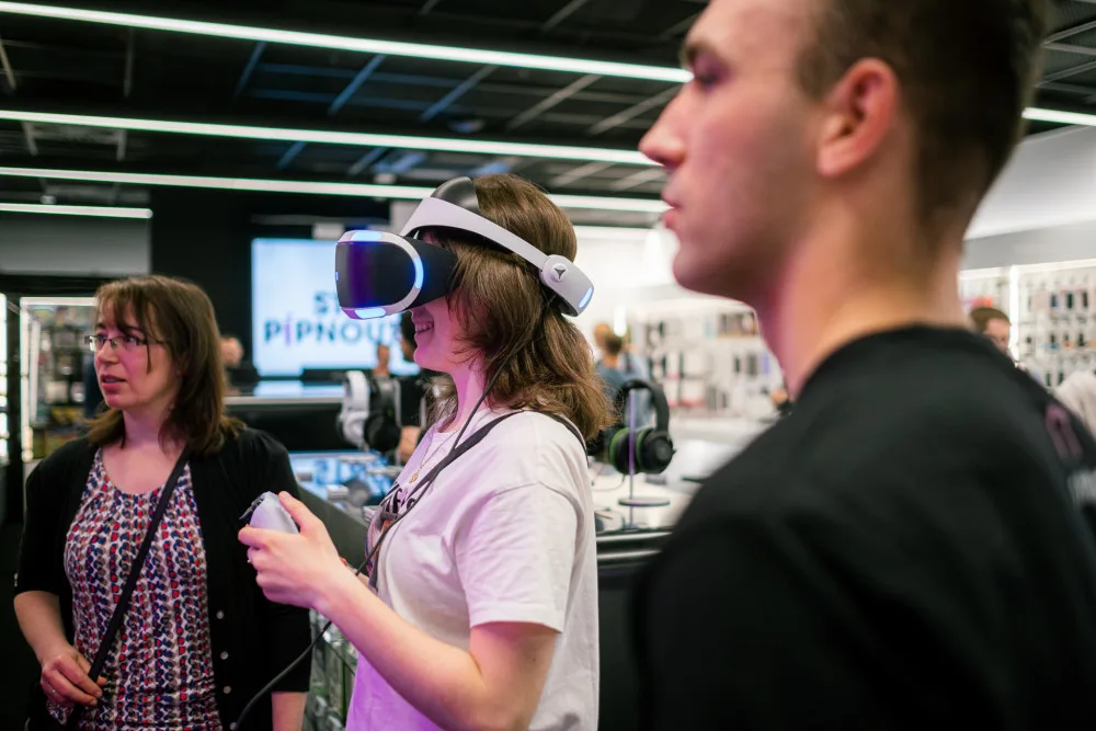 V Auparku v Hradci otevírá Smarty.cz. Vymazlená prodejna s gamingem a elektronikou