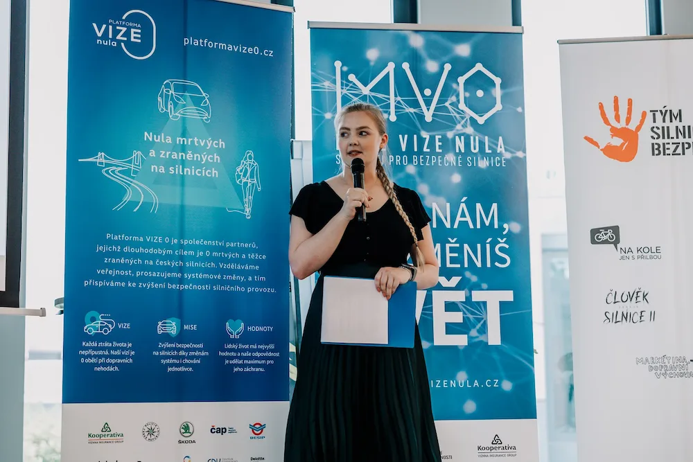 Studenti mohou pomoci snížit počet úmrtí při dopravních nehodách. Jejich návrhy se stávají zdrojem inspirace