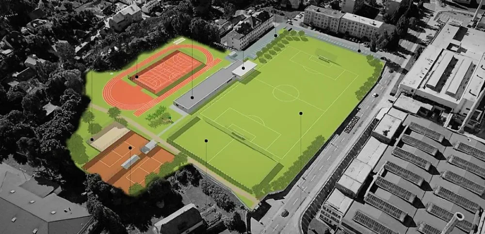 Přestavba sportovního areálu v Hronově je v polovině. Zatím vyšla na 25 milionů
