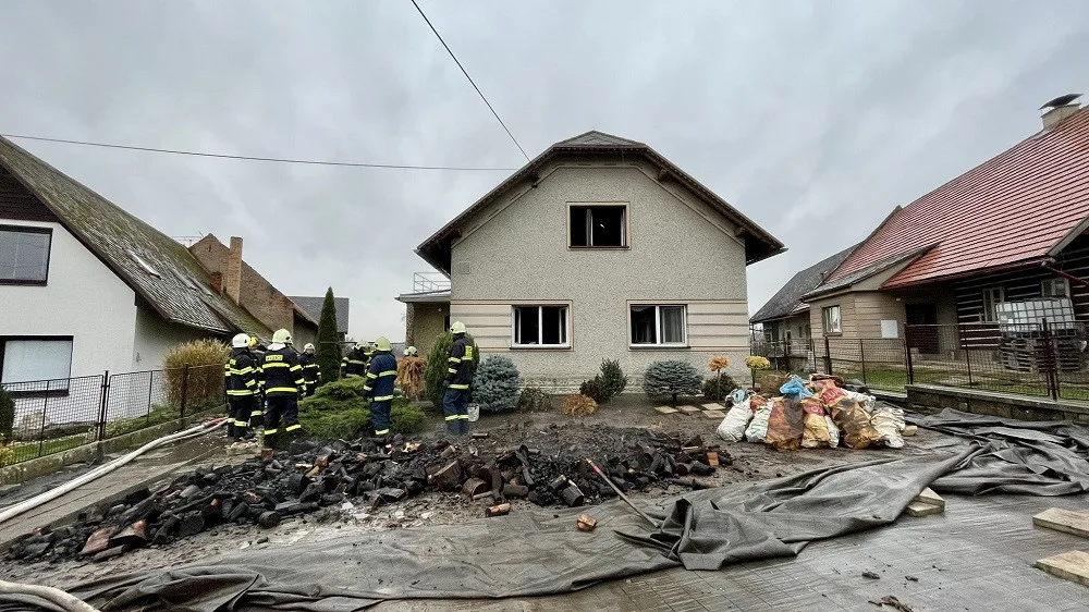 Požár rodinného domu v Jestřebí na Náchodsku