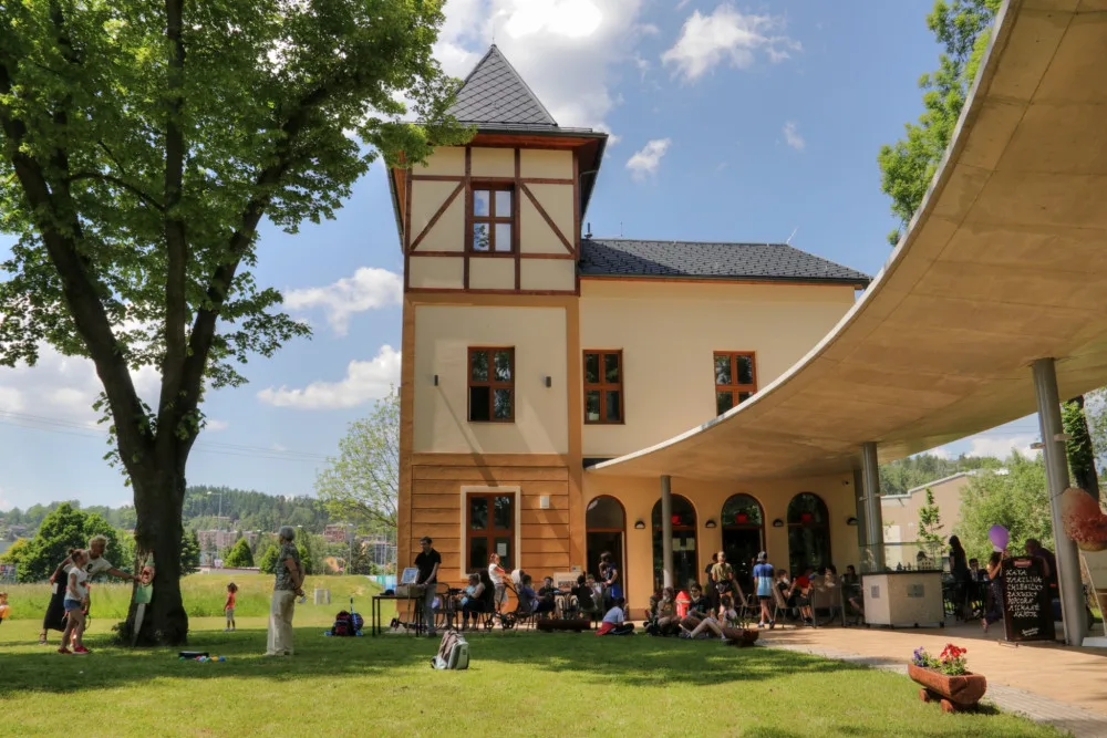 V Náchodě by mohla vzniknout vila podle návrhu architekta Kaplického