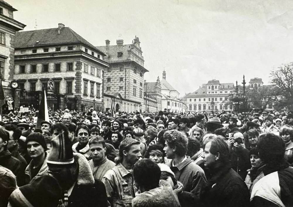 Dáme v prezidentské volbě přednost slušnosti a klidu nebo chceme chaos, nenávist a lži?