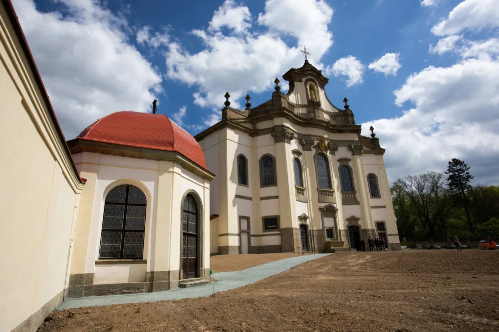 Sídlo Kolowratů v Rychnově nad Kněžnou je po rekonstrukci. Veřejnosti se otevře v červnu