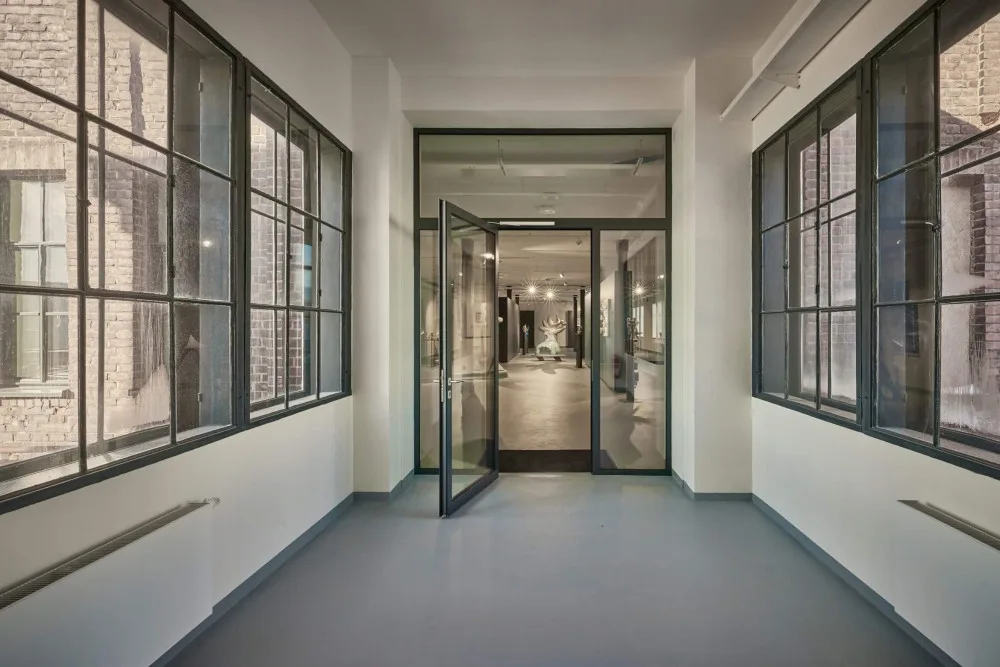 V Trutnově se otevře nová galerie Centrum současného umění EPO1. Vznikla v prostorách staré továrny