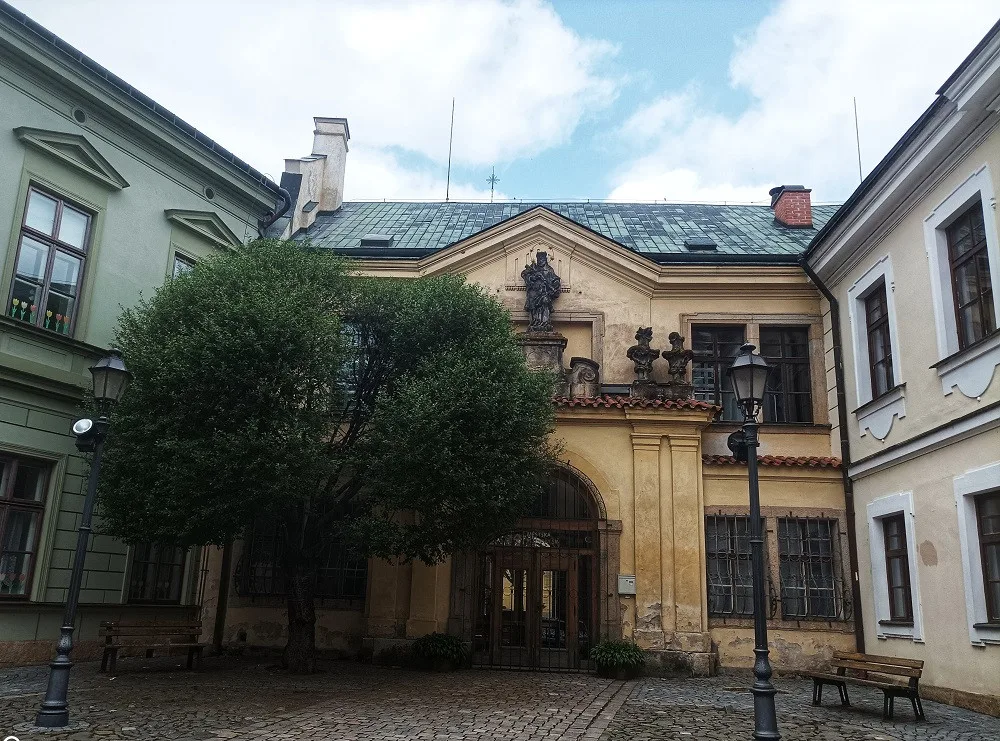 Hradec Králové se v neděli vrátí do středověku, užít si můžete ukázky zbraní i řemesel