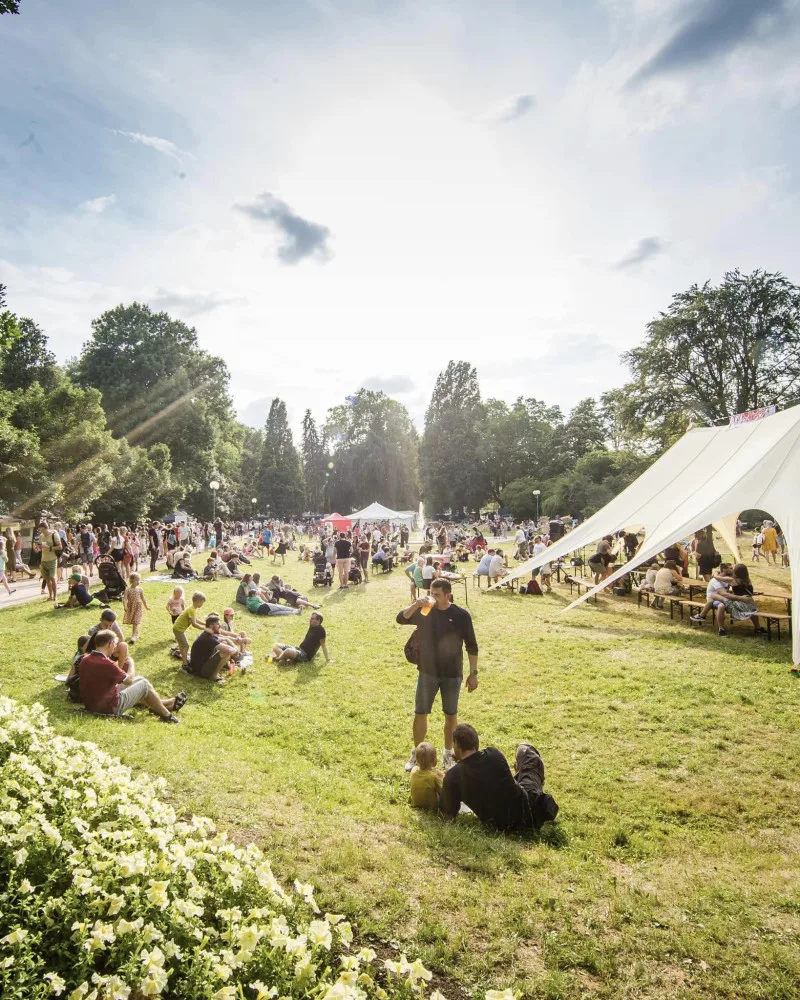 Na mezinárodní divadelní festival Regiony v H.Králové přijedou umělci z 12