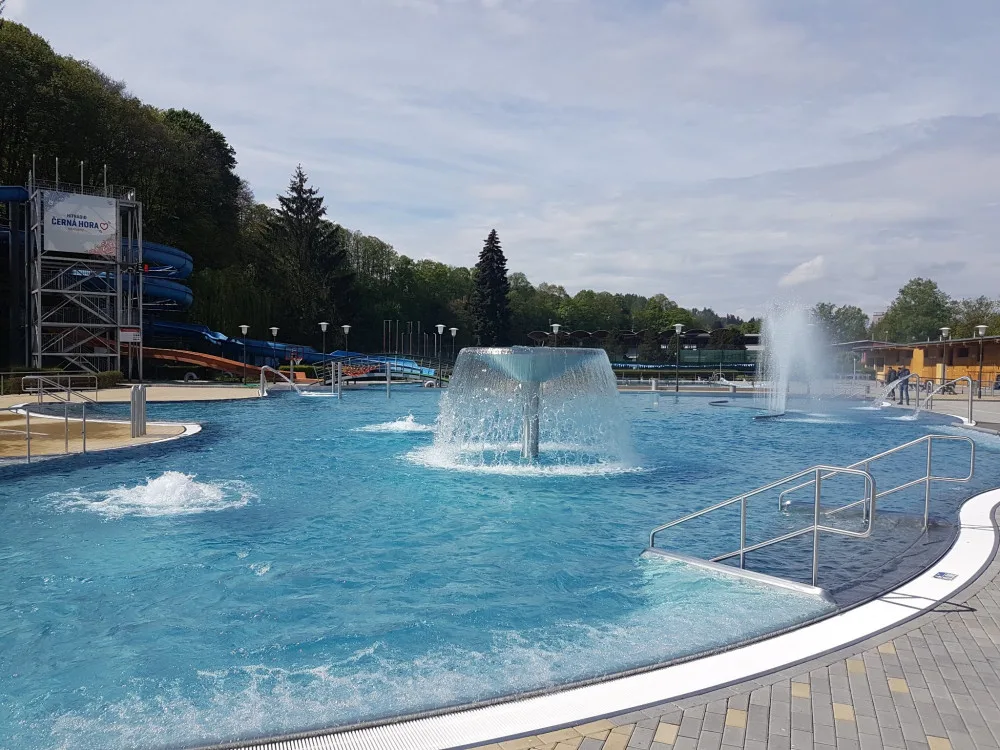 Další východočeská koupaliště zahajují sezónu, dočká se Trutnov i Náchod