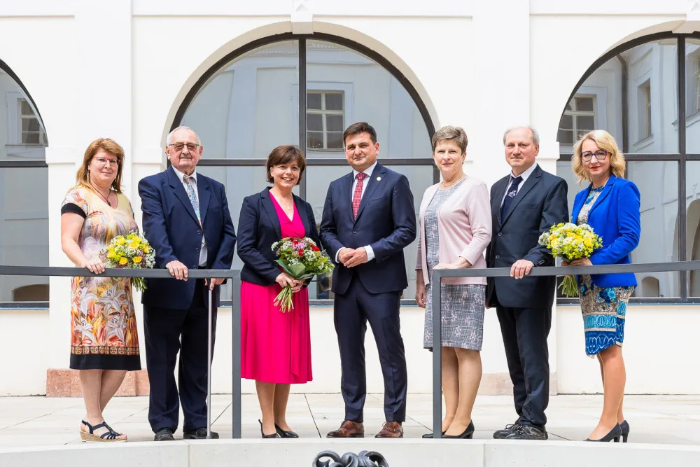 Hradecký kraj udělil cenu Hereditas obligat za záchranu památek v regionu