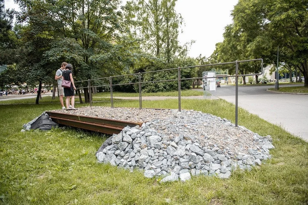 Lávka Nelávka navržená ateliérovým týmem přes Friesovu strouhu