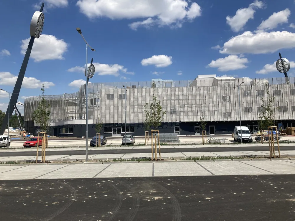 POLITICKÁ KORIDA: Jak je současné vedení města spokojeno s projektem fotbalového stadionu?