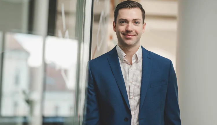 Ondřej Hájek: Podíl rodinných domů s fotovoltaikou v Česku nedosahuje ani 10 procent