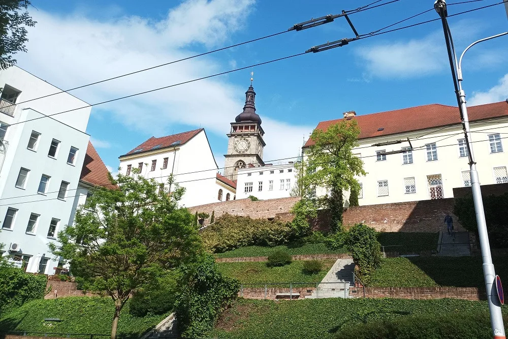hradby