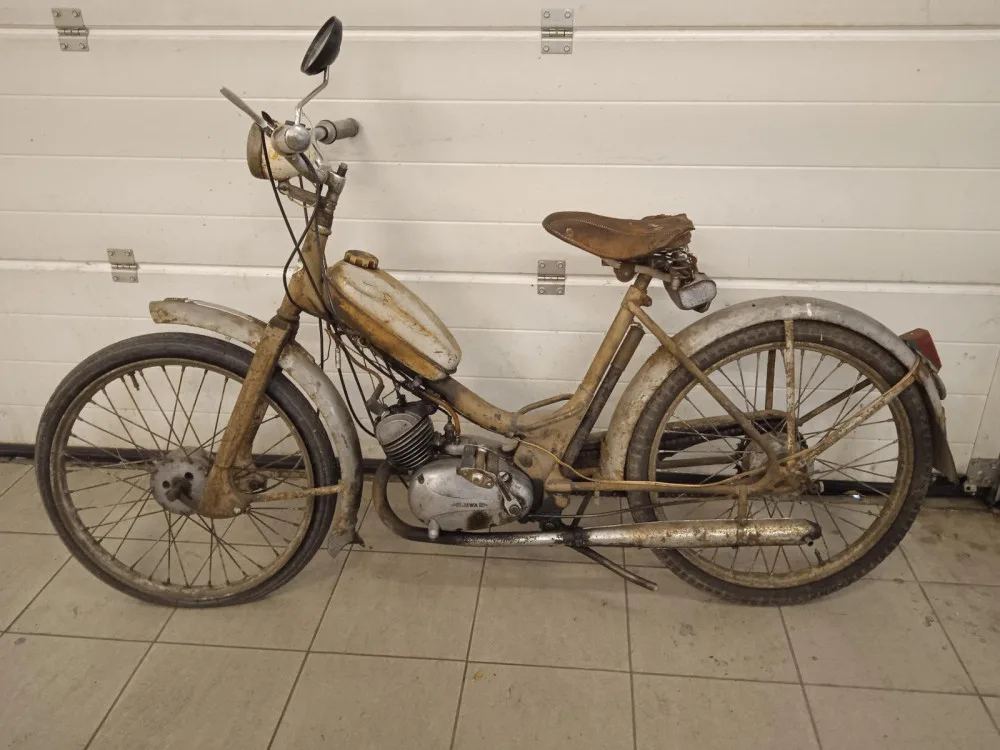 Trojice mužů kradla auta i motorky. Nejmladšímu z nich hrozí pět let ve vězení