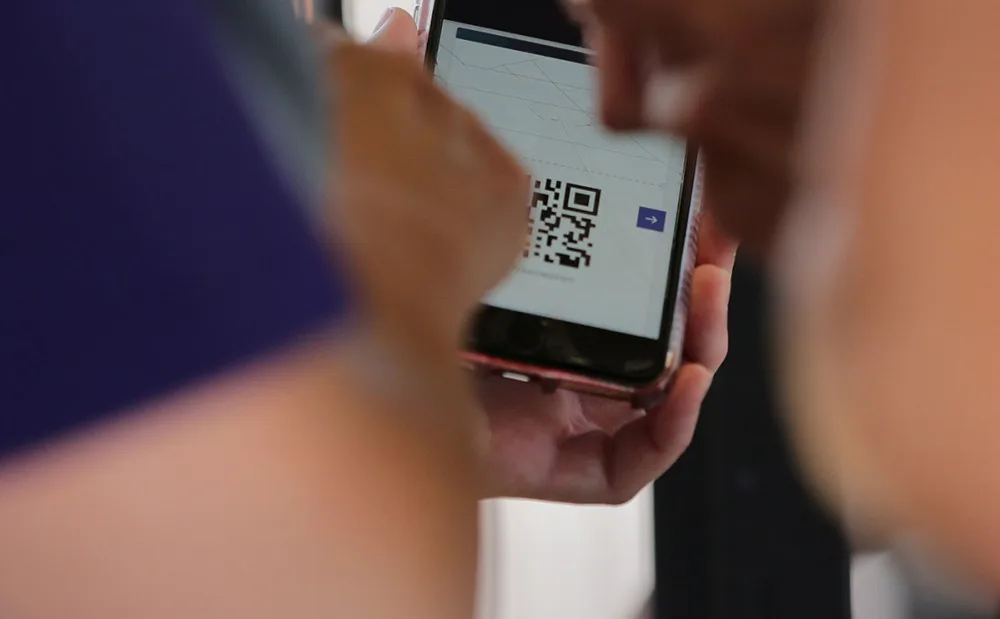 Broumovská farnost chce získat peníze na záchranu kostelů pomocí QR kódů