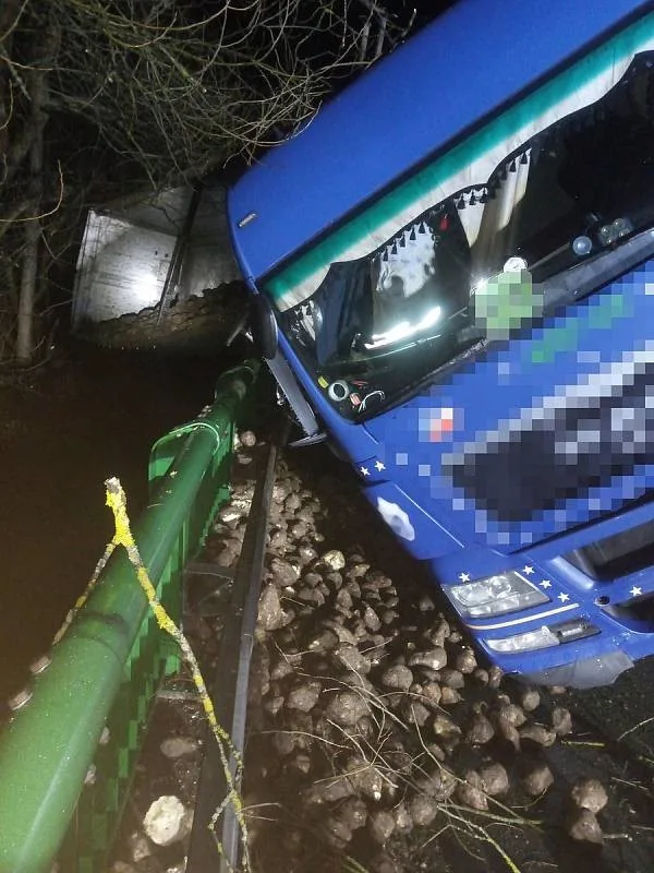Ledovka komplikuje celkem výrazně východočeskou dopravu