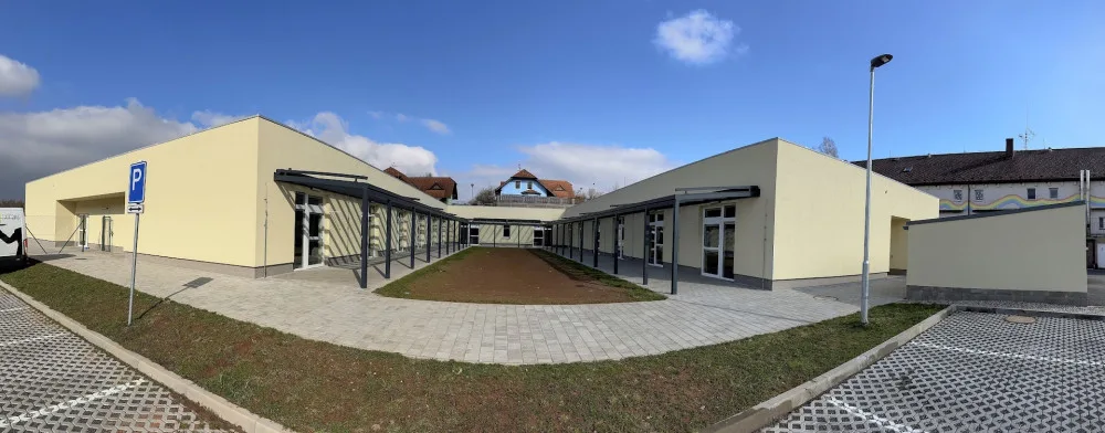 První etapa modernizace Barevných domků Hajnice skončila. Vyšla na 130 milionlů