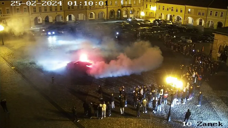 jicin