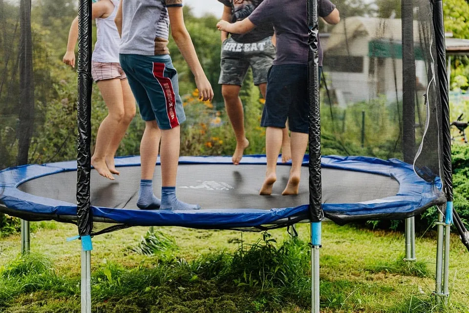 trampolina