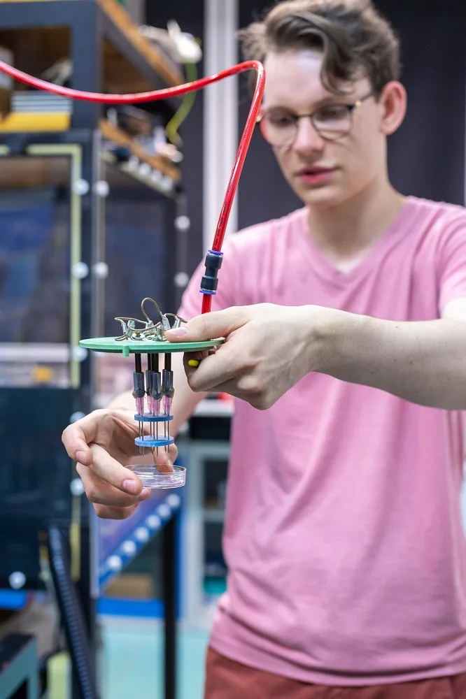 Nový TECH talent roku Tomáš Čermák sbírá ocenění i ve světě. Fyzika je jeho životem. Foto Jana Plavec