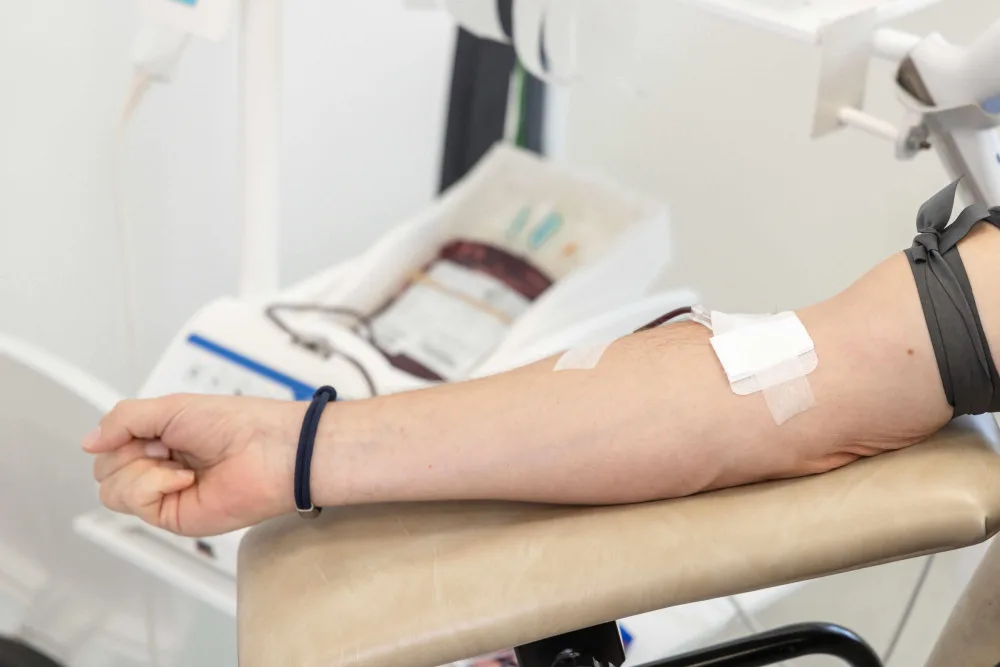 Hradecká nemocnice získala desítky nových dárců krve. A to díky akci 450 ml naděje