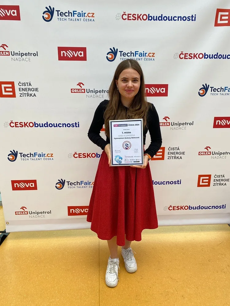 Mým snem je vyřešit poruchu srážlivosti krve, říká nadaná studentka Soňa Kleinerová