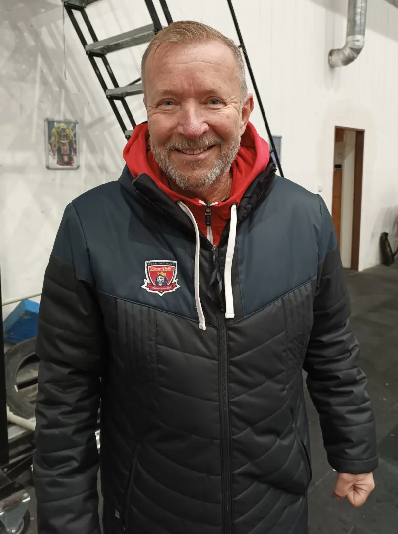 Jsem tady na tom zimním stadionu celý život, říká hradecký trenér mládeže Martin Stehno
