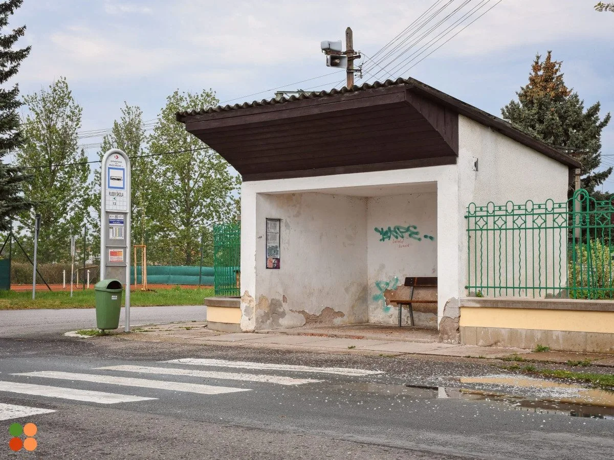 Zastávka v Ruseku projde modernizací, přístřešek nahradí nová stavba