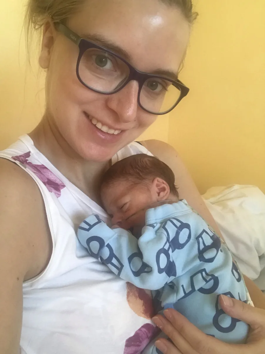 Samík z Vamberka bojuje s těžkou nemocí. Léčba stojí tisíce měsíčně a pojišťovna nepomáhá