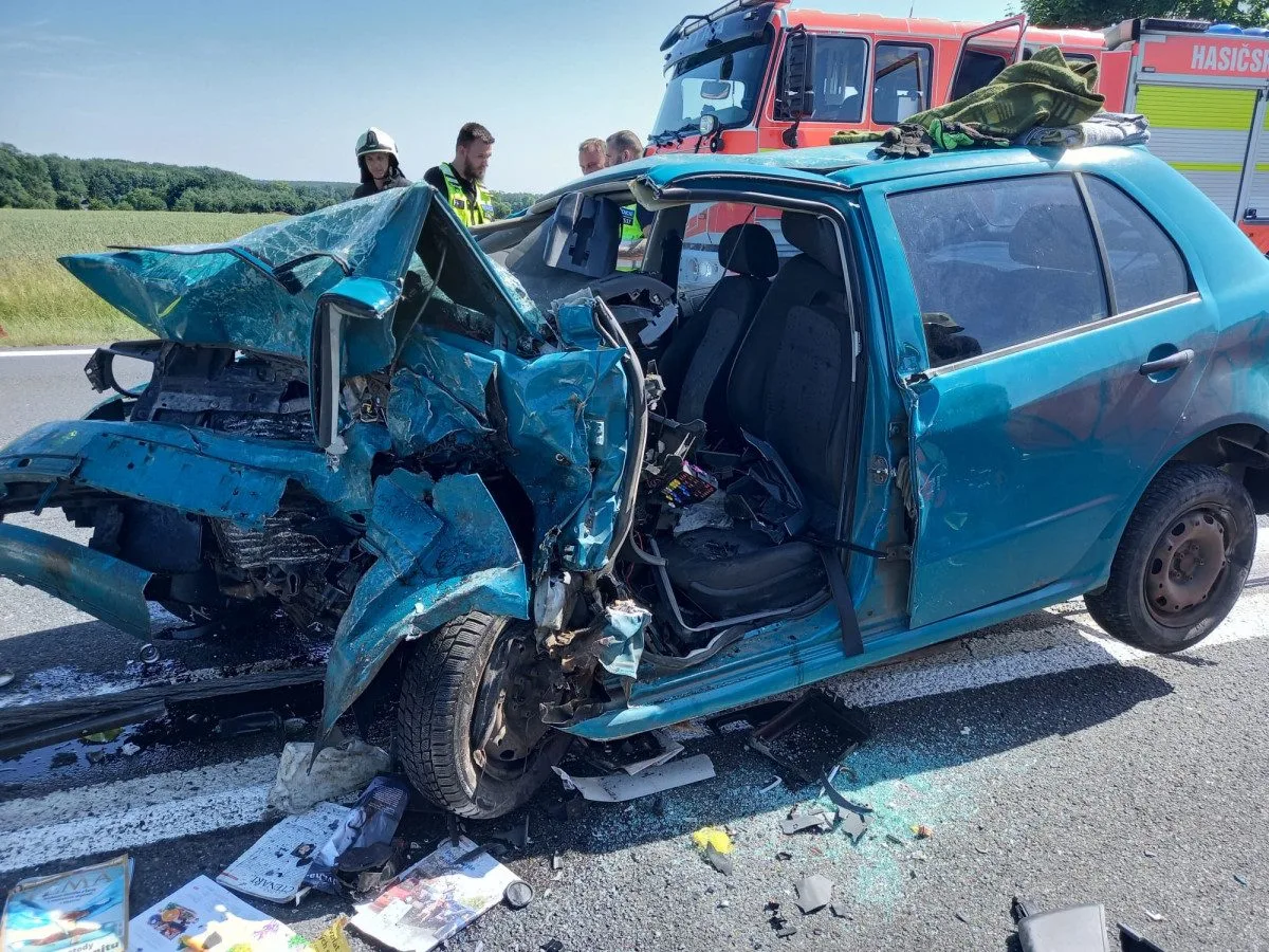 Při tragické srážce u Jičína zemřel otec dvouletého Tomáška. Přátelé mu uspořádali sbírku