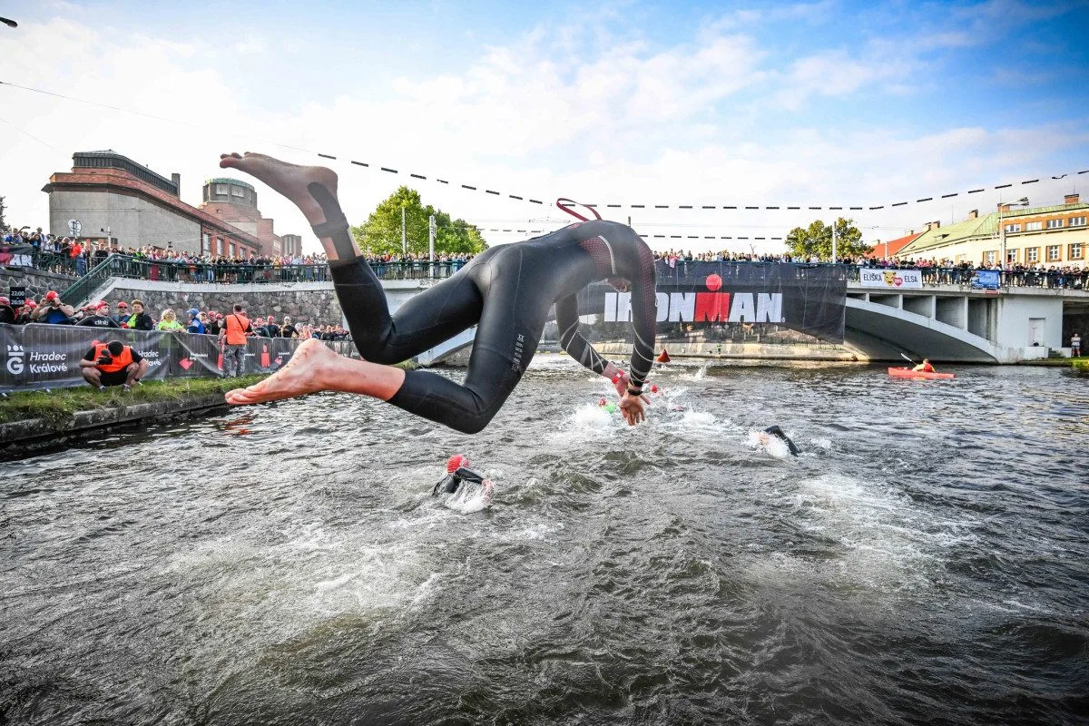 Železná euforie v Hradci: Ironman pobláznil tisíce fanoušků i závodníků
