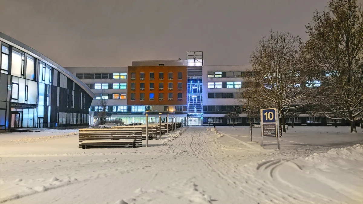 Hradecká nemocnice opět uspěla v průzkumech spokojenosti pacientů a zaměstnanců