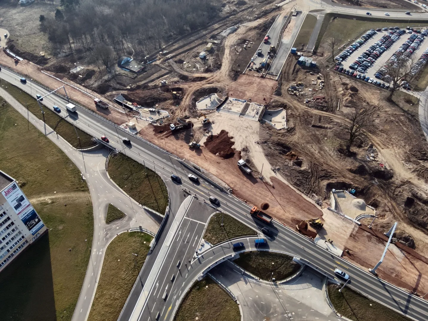 Rekonstrukce hradecké křižovatky Mileta se dostává do finální fáze