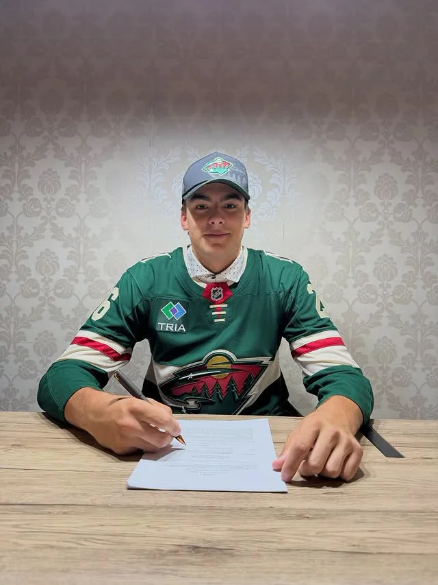 Hradecký talent podepsal smlouvu v NHL. Filip Růžička se upsal Minnesotě Wild.