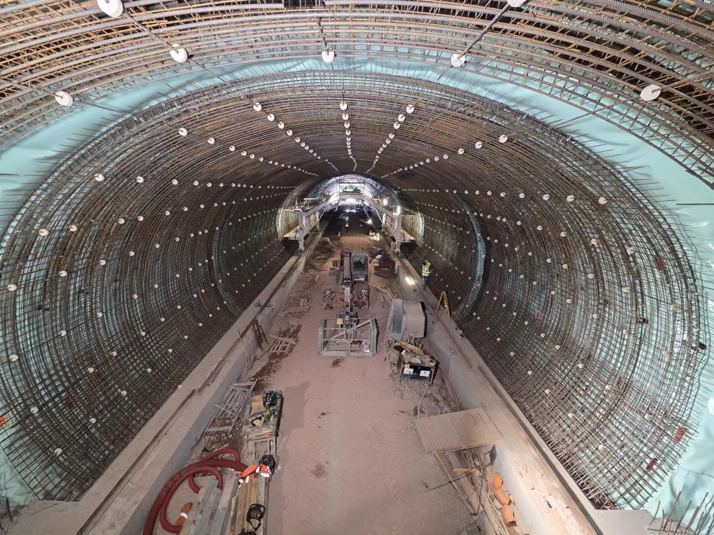 Obchvat Náchoda postupuje podle plánu, tunel Dolní Radechová míří do finále