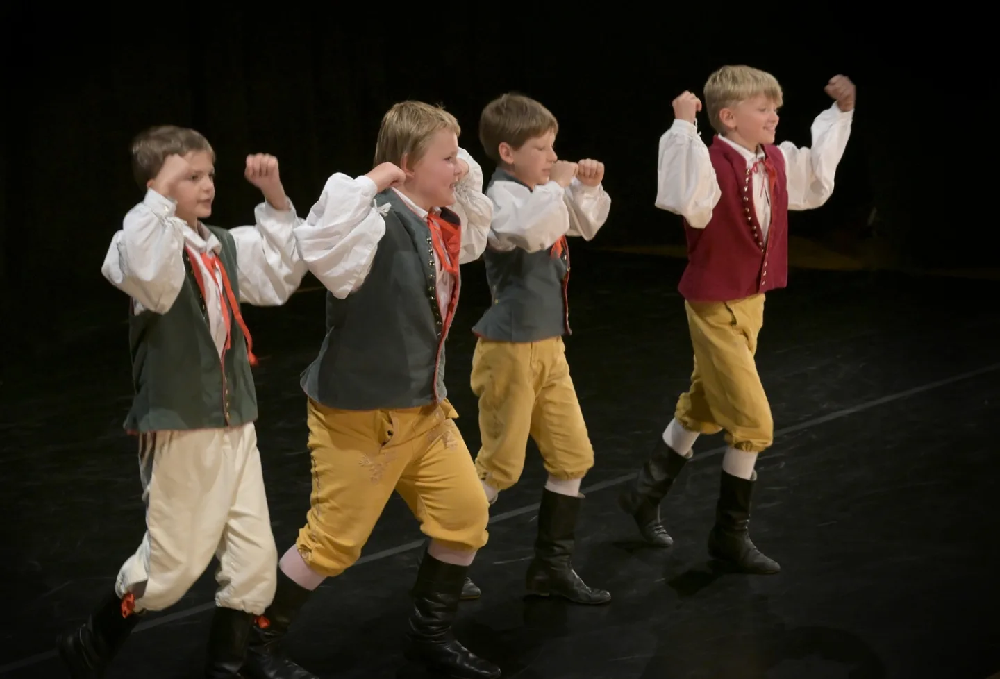 Do Hronova míří tisíce lidí. Festival nabídne téměř 150 představení i koncerty zdarma