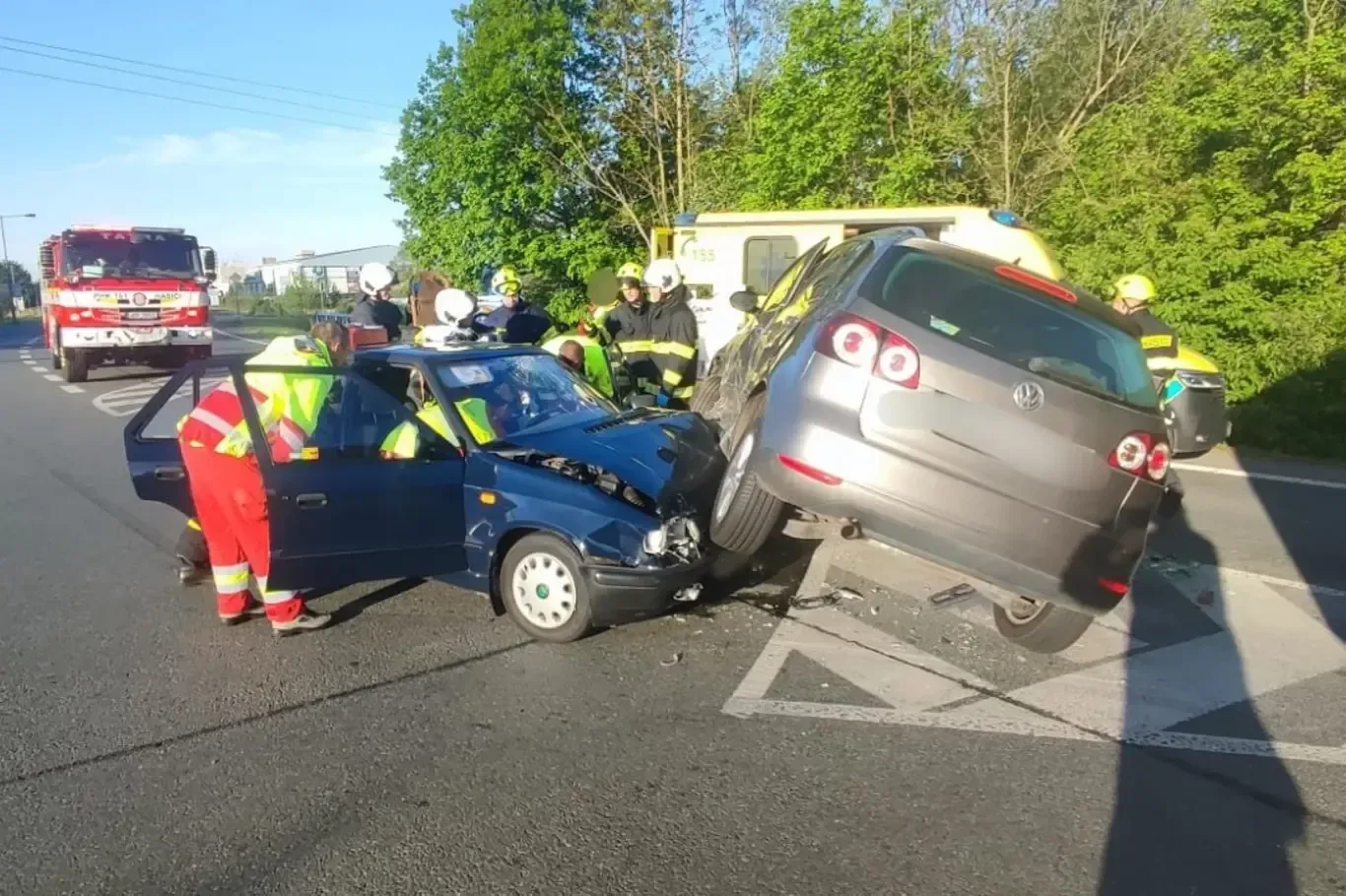 Křižovatka v Březhradské ulici straší řidiče. Přestavba se teprve připravuje
