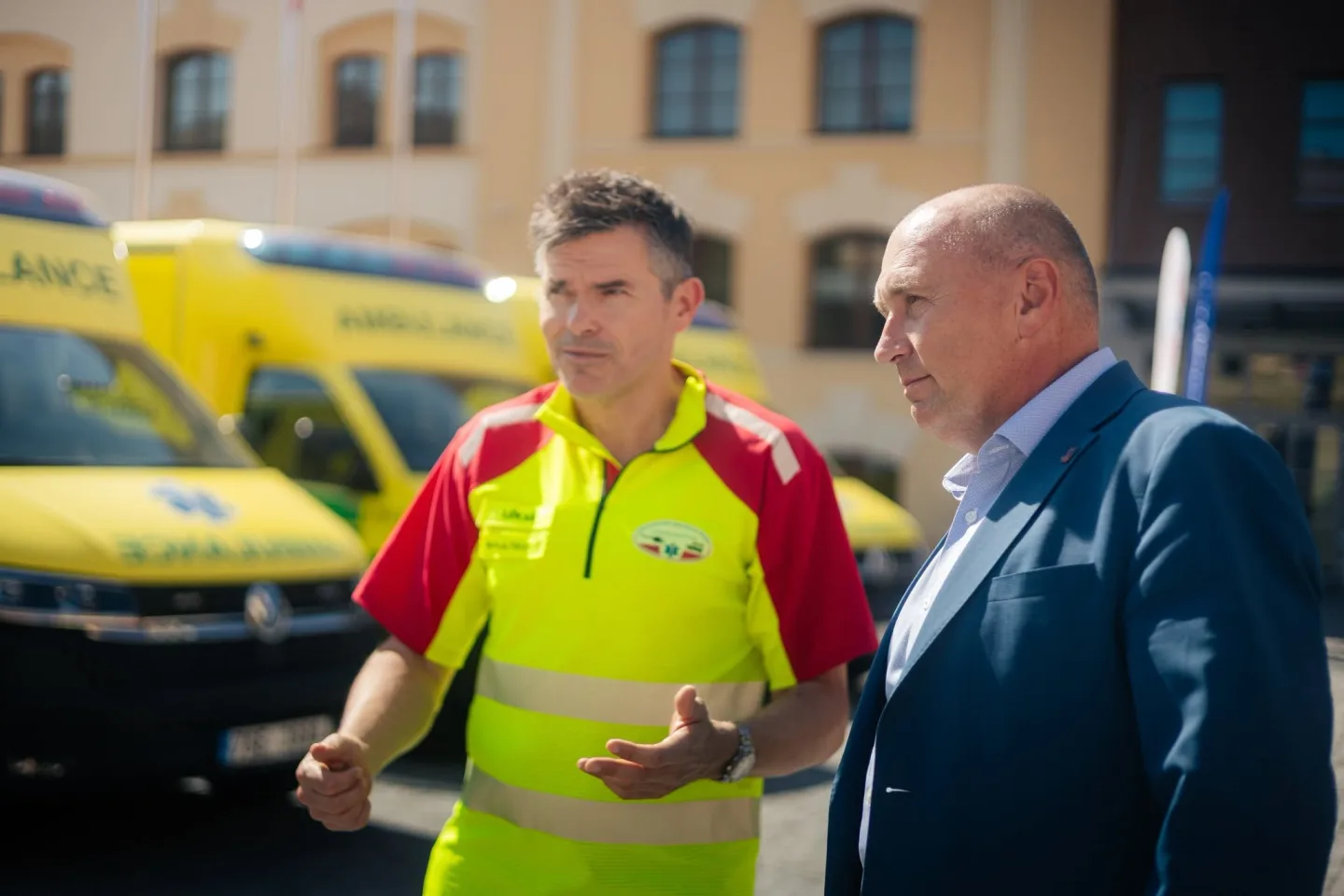 Záchranná služba v Královéhradeckém kraji má sedm nových sanitek