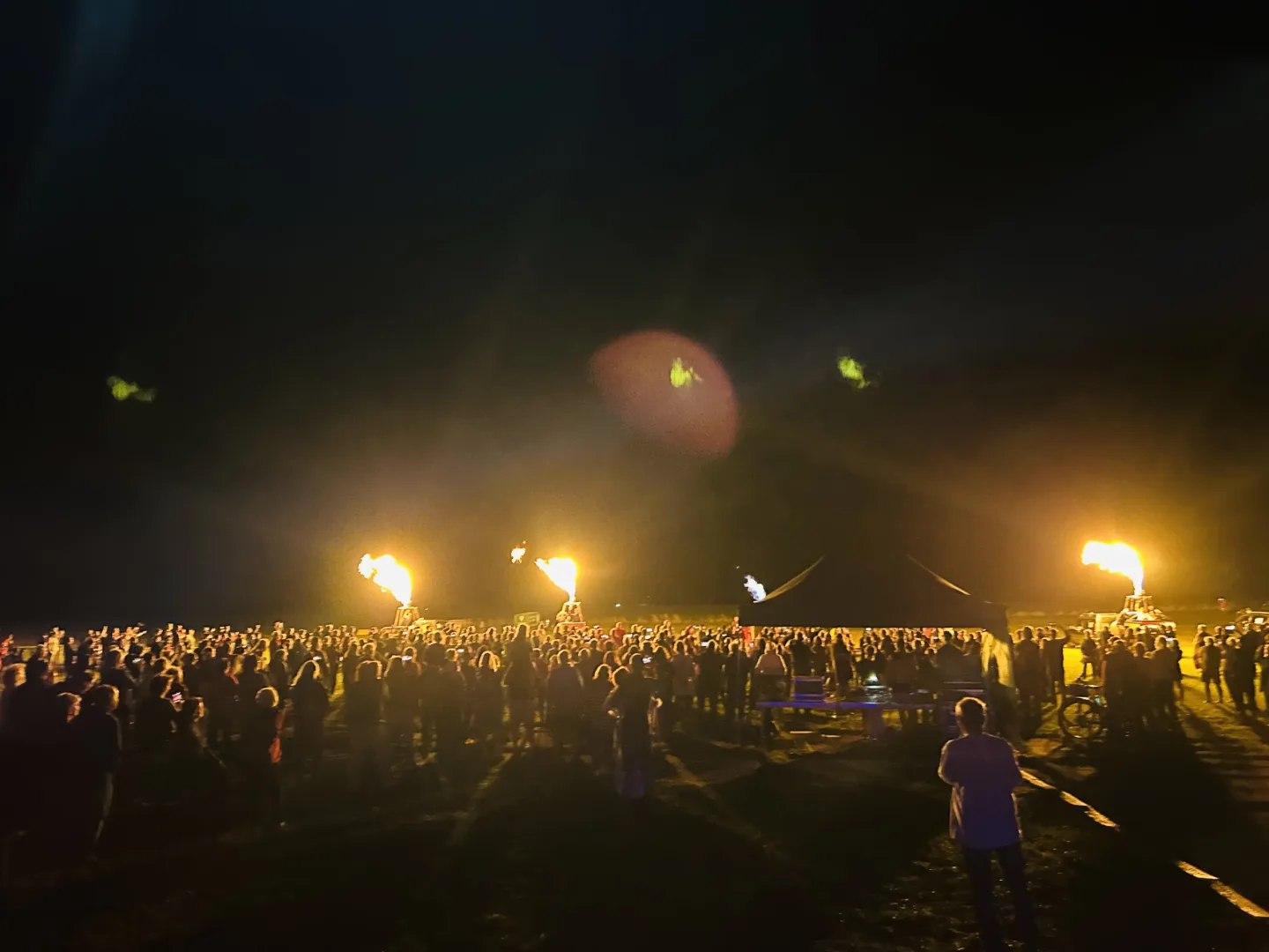 Balony přilákaly 1500 lidí. V kolonách uvízli i jejich piloti