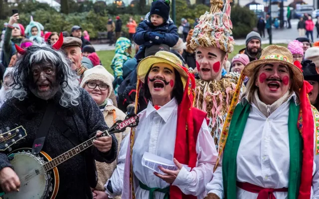 Masopustní outerek v Krkonoších