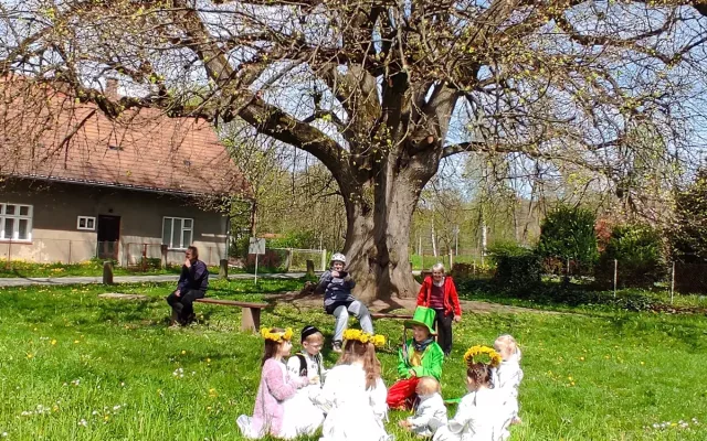 Putování ke studánce v Záměli
