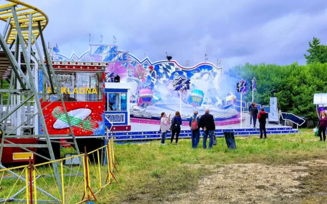 Tropická charitativní pouť v České Skalici