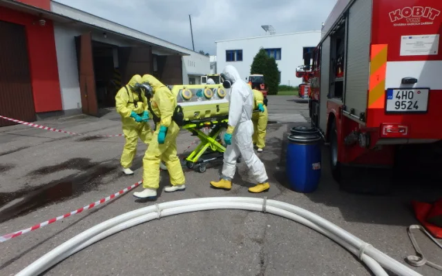 Cvičení s biohazard týmem