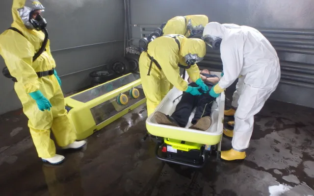 Cvičení s biohazard týmem