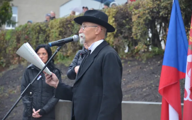 Socha T. G. Masaryka se vrátila do Kostelce, odlila ji umělecká slévárna v Dolní Kalné