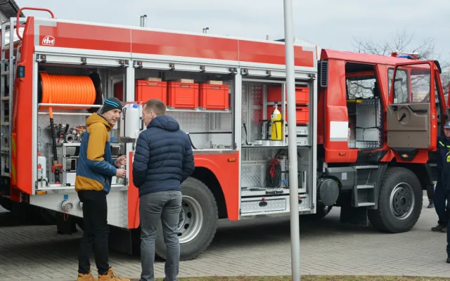 Dobrovolní hasiči z Plácek a Třebše mají nové cisterny