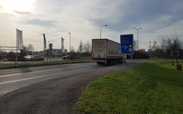 Výmoly i díry jsou pryč