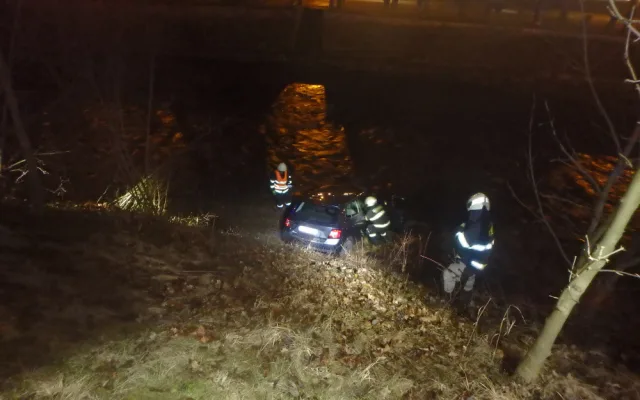 Dopravní nehoda v Trtunově.
