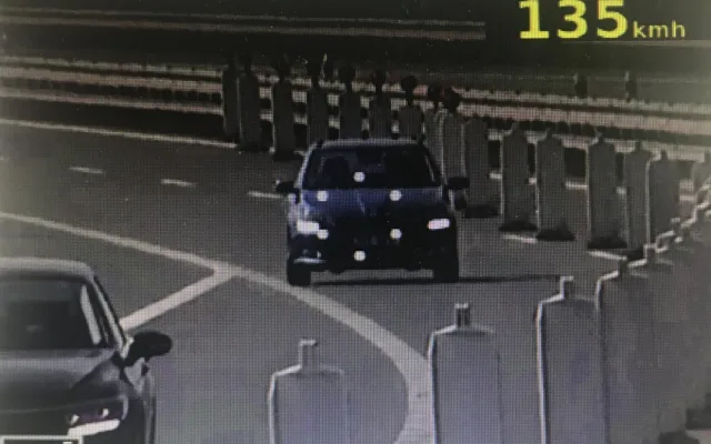 Záznam z radaru na D11 u Hradce Králové.