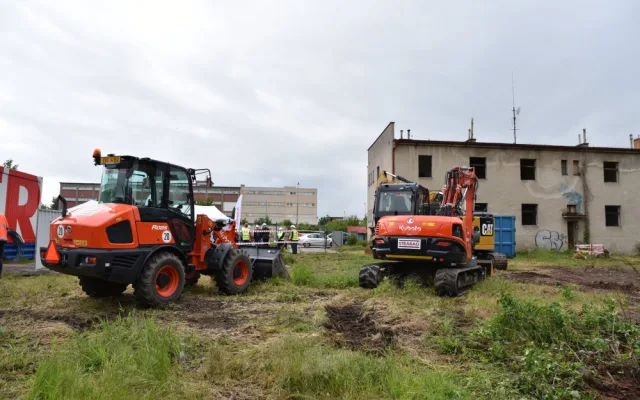 FOTO: Začala stavba odlehčovací služby Honkova v Hradci Králové