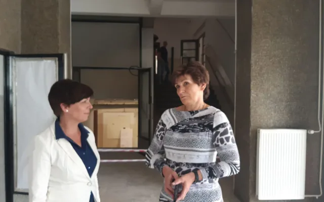 Náměstkyně hejtmana Královéhradeckého kraje Martina Berdychová, ředitelka školy Věra Svatošová